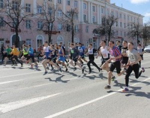 Команда Волгатеха – первая в легкоатлетической эстафете