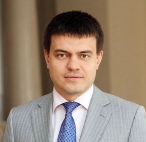 Новогоднее поздравление министра науки и высшего образования РФ Михаила Котюкова студентам, руководству и преподавателям российских вузов